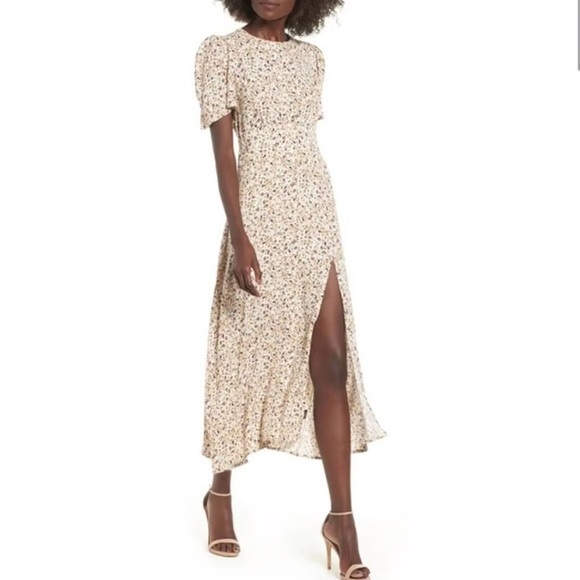 AFRM Dresses & Skirts - AFRM Jamie Floral Print Open Back Puff Sleeve Midi Dress Cottage Prairie Medium